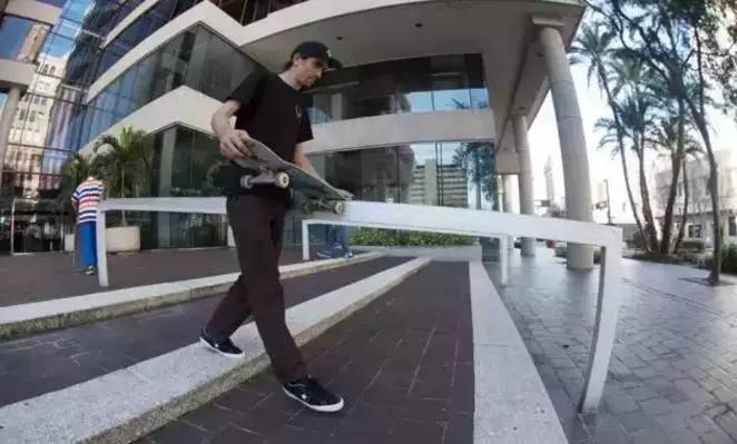 怎么才能学会单滑滑板,滑板初学者可以学的小技能