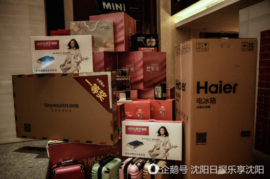 沈阳巴黎婚纱旅拍婚照,巴黎婚纱婚博会