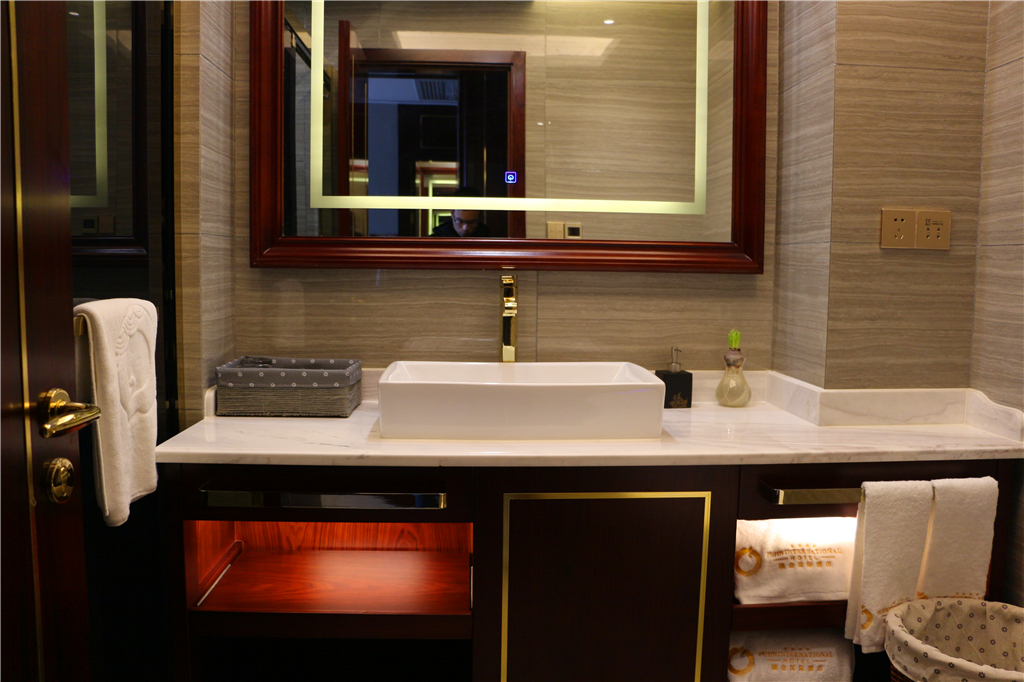 美丽豪酒店上海北虹桥同济大学店,上海美丽豪酒店