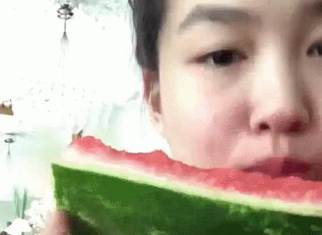 被称作小刘雯的新生代麻豆,看她这发展势头可能会走维秘?