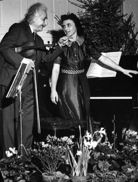 爱因斯坦的旷世之恋,爱因斯坦晚年爱情