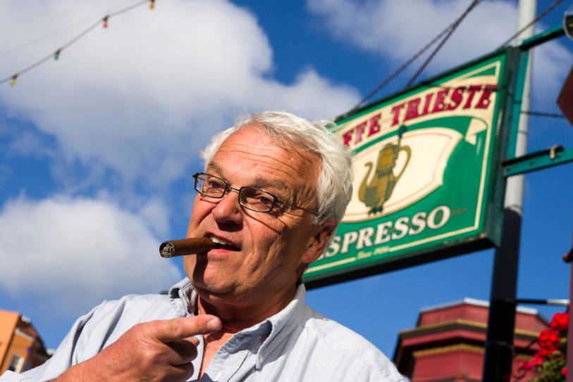 定位独特的LeicaM-D，只是没有屏幕而已吗？