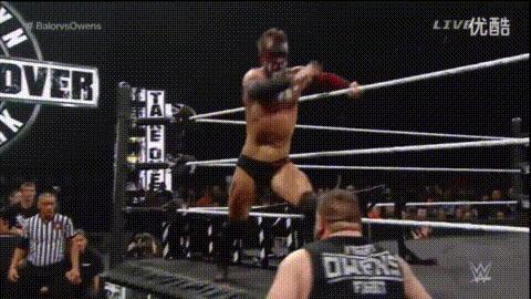 wwe布洛克疯狂时刻,wwe布洛克刚出道