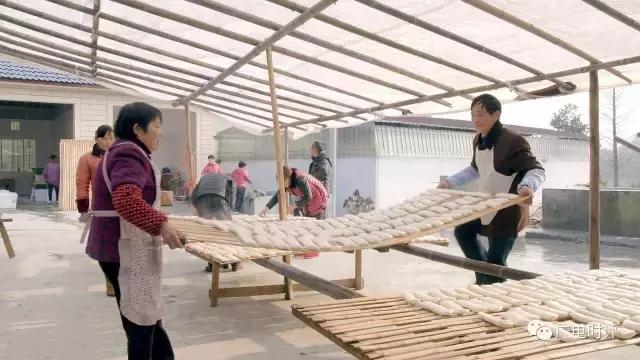 回家过年的纪录片完整版,中国春节纪录片令我感动的瞬间