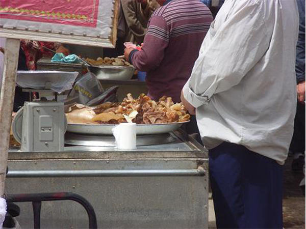 和田墨玉桃花石值钱吗,桃花石和田玉
