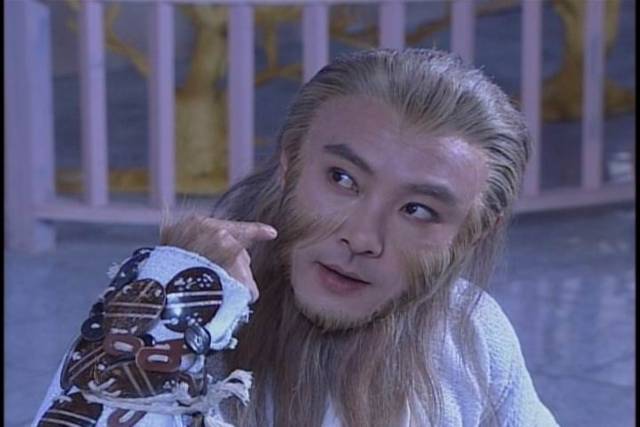 一个被演艺事业耽误的歌神,一个被事业耽误的业余歌手