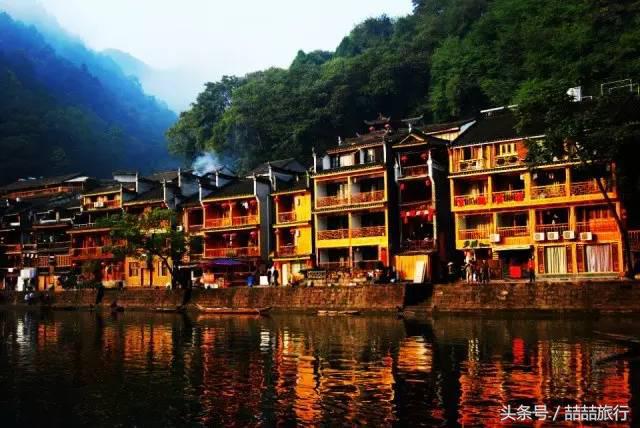 湘西凤凰城沱江风景,印象湘西凤凰古城