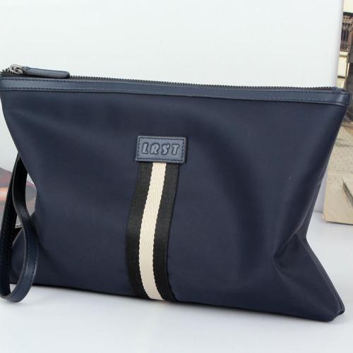 比较有设计感的男士包,比较特色男士包