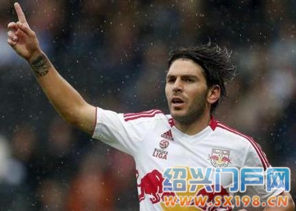 运动汇｜前巴萨前锋投国安郭艾伦怒言要干对手外援