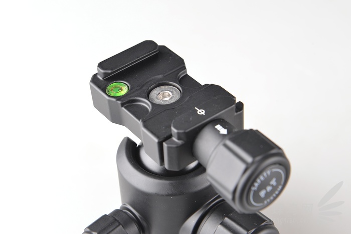 百诺便携相机三脚架评测,百诺三脚架if19对比mc19