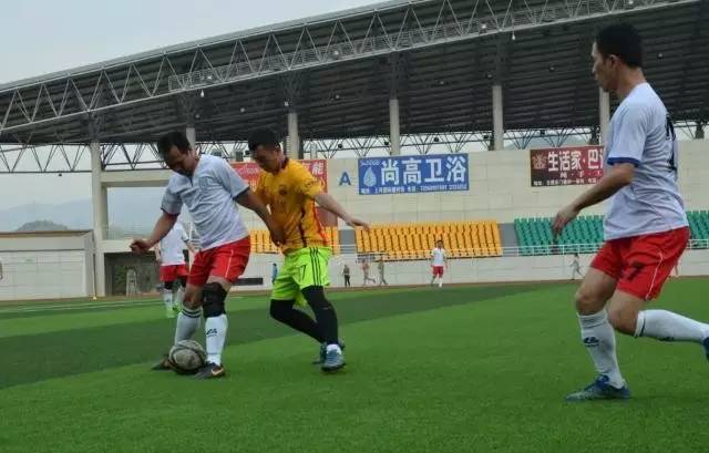 迎新春乒乓球友谊赛,迎新春足球比赛