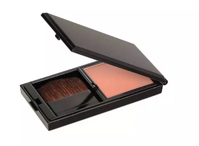 什么牌子的粉饼最好用又不晕妆,持久不晕妆粉饼