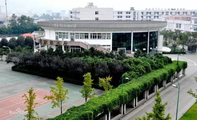 听说，你也读过龙泉中学？