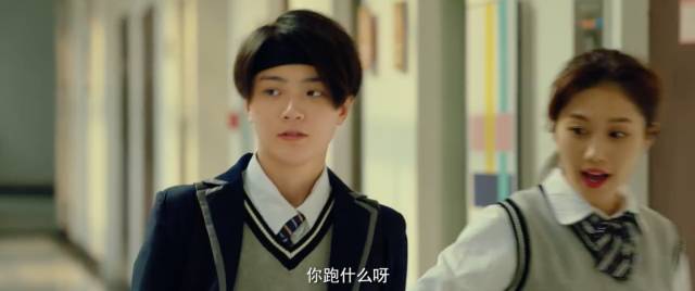 「今日话题专栏」很久没有看到这样舒服干净的青春片，少女时代不是只有恋爱和追星