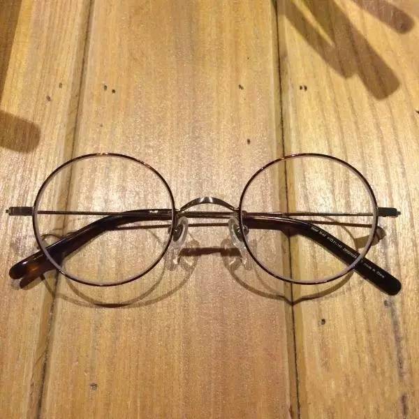 近视镜架品牌排行榜前十名,国产镜架性价比高的品牌