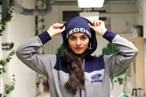 侃爷椰子鞋品牌叫什么,侃爷上脚的椰子鞋