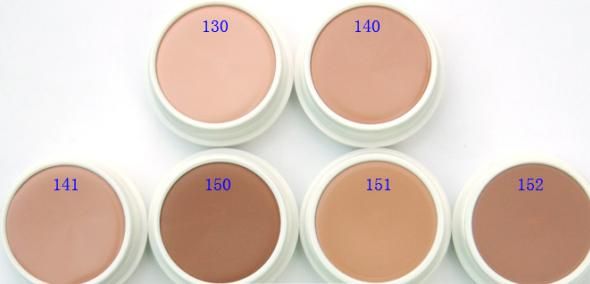 化妆前应该怎么做比较容易上妆,爱美的女生都爱打扮