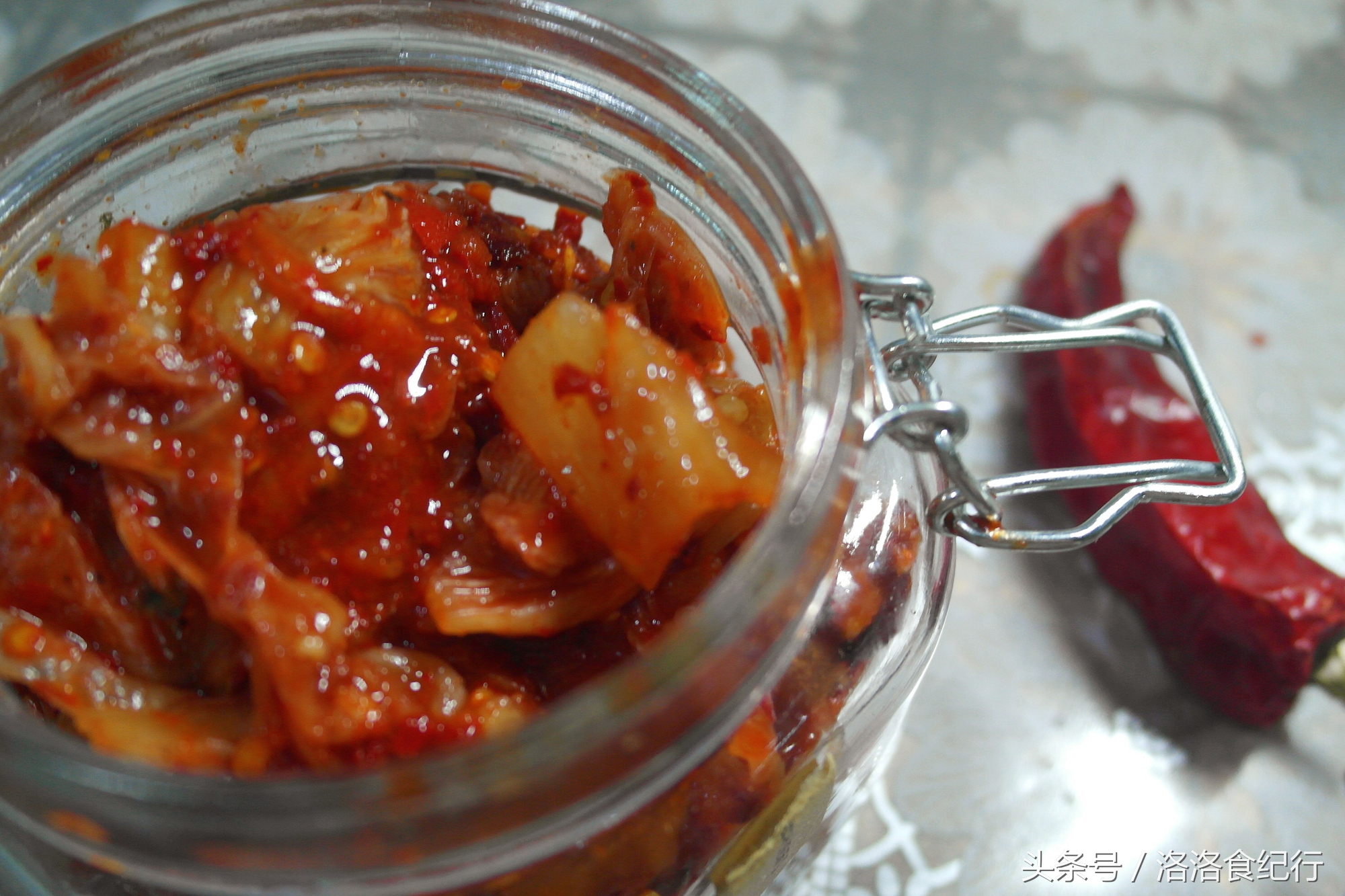 深夜美食推荐韩国辣白菜,新鲜辣白菜推荐