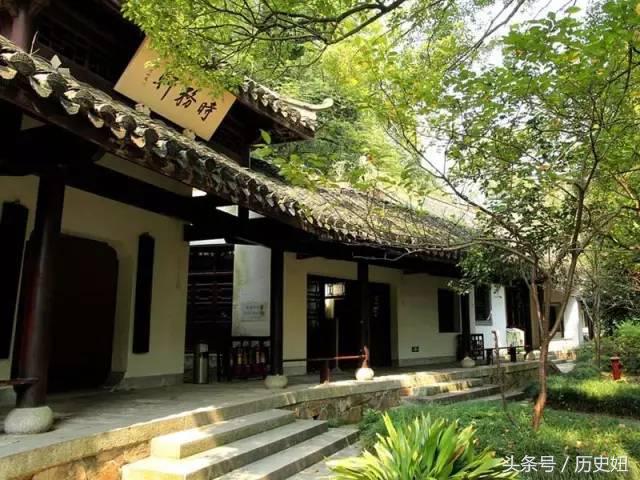 岳麓书院千年学府对联,岳麓书院对联是非在己毁誉由人