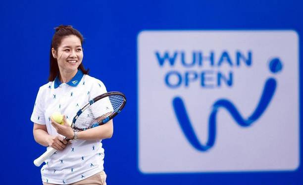 nike李娜新玩法,耐克李娜系列