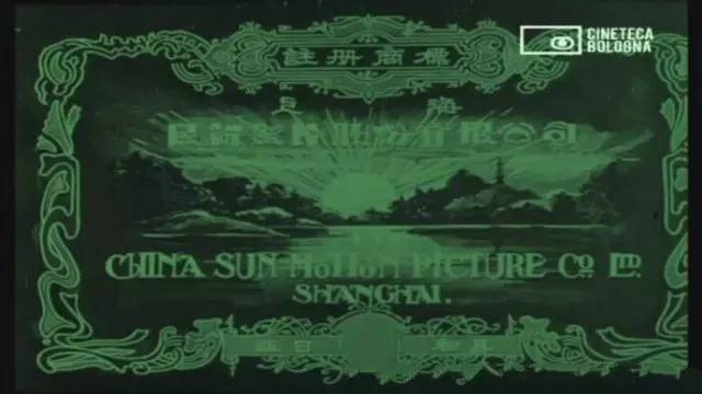 这部诗电影刷新了中国影史的艺术新高度,可惜至今仍流落他乡