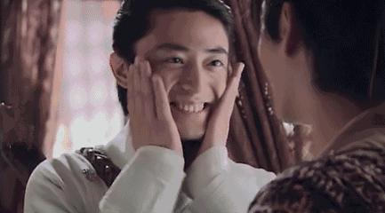 恋爱后才有的症状,恋爱中主动暴露自己的疾病史