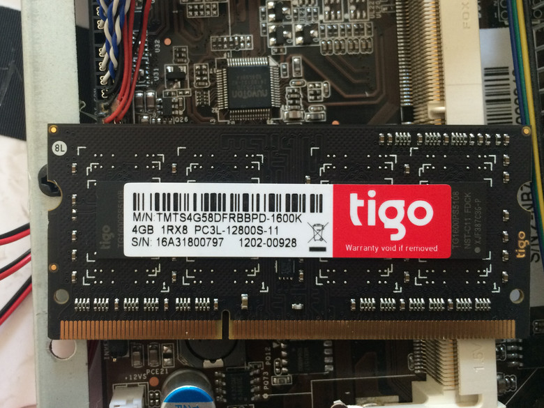 一体机电脑换屏幕教程,固态硬盘拆机教程详解