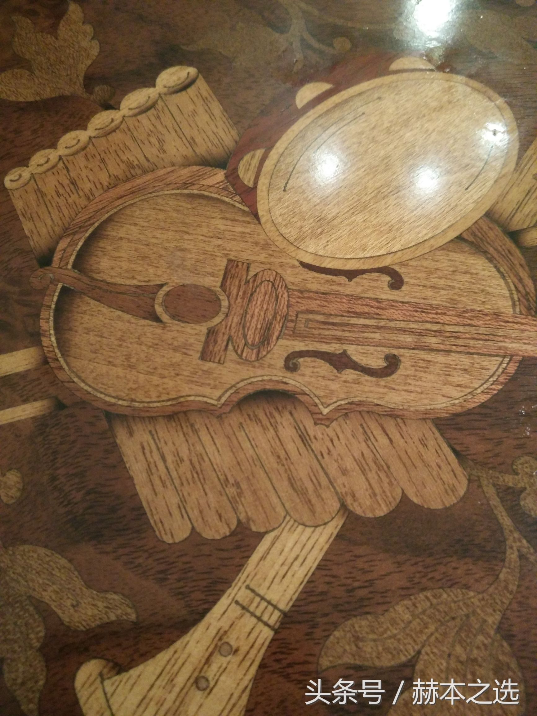 进口家具与仿品有什么不同,四招教你鉴别真假实木