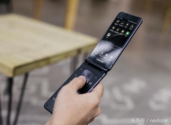 三星w2017还值得入手吗,为什么好多人喜欢三星