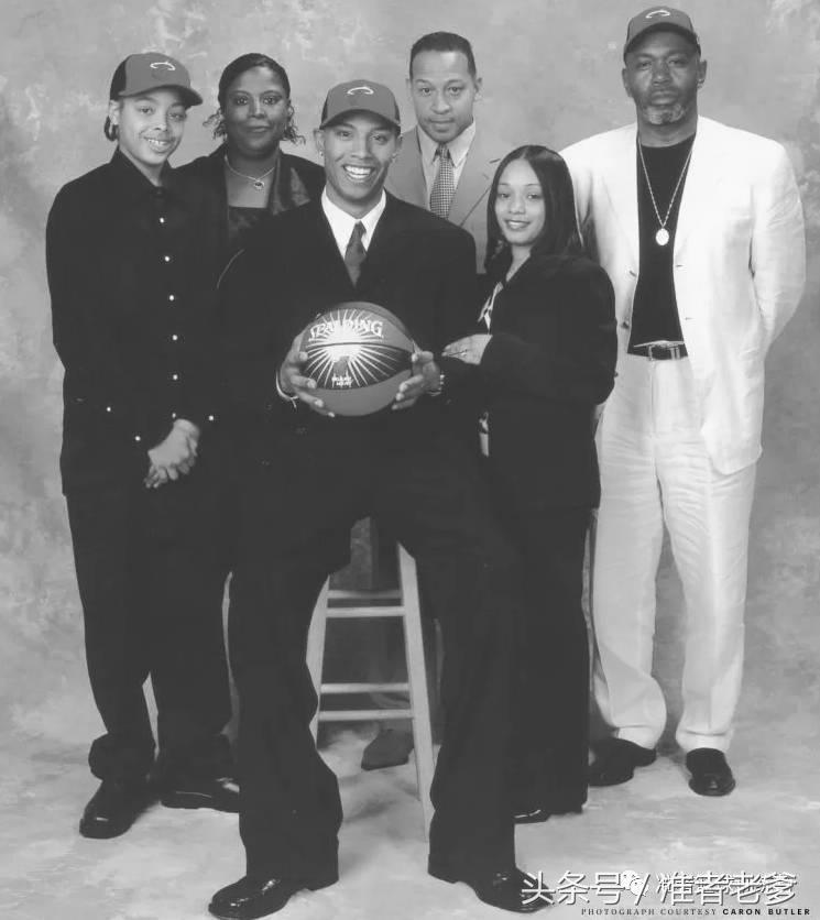 贩毒坐牢后靠卖汉堡逆袭人生，臭屌丝杀入NBA夺下总冠军