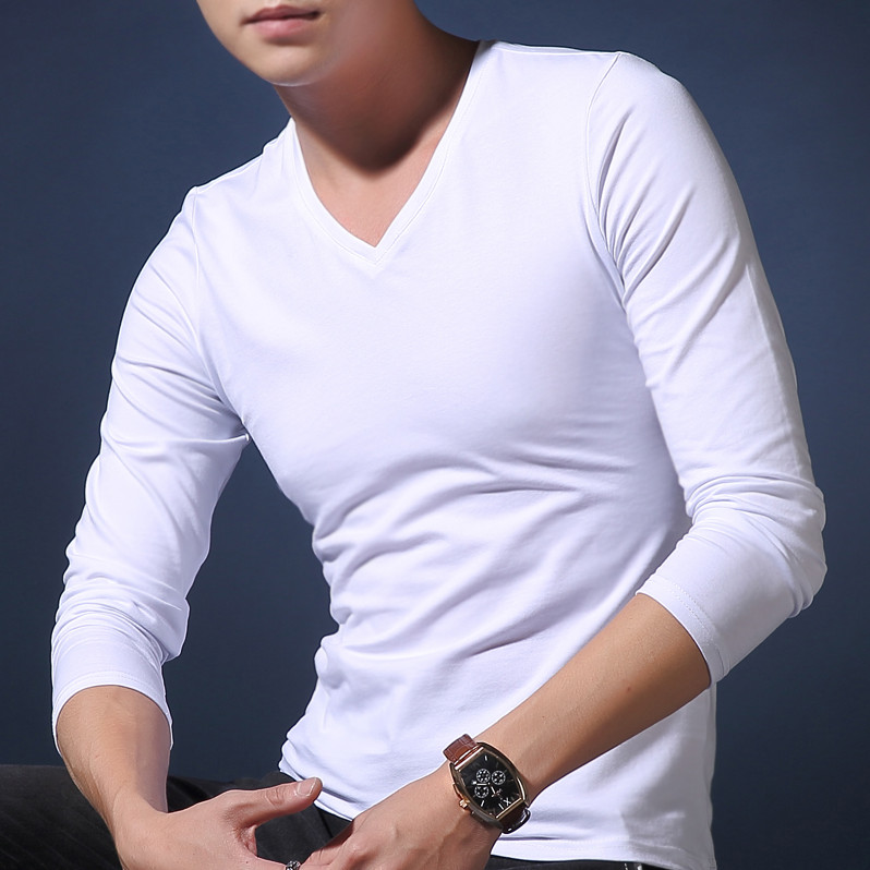 什么脸型适合v领t恤,长脸型的人适合v领上衣吗