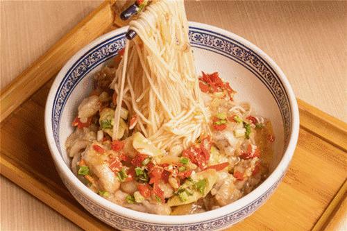 发春的季节，我只想吃你！