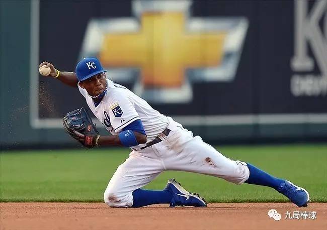 WBCNIKE怎能缺席AIRCLIPPER主题棒球鞋登场