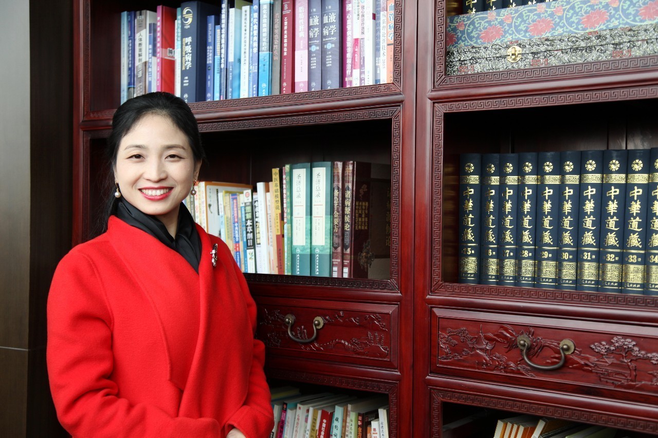 川商“她时代”：又知性又努力这是要逆天吗？