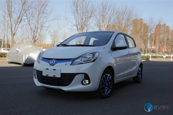 EC180/eQ1/奔奔EV/iEV6E5万元电动汽车选谁