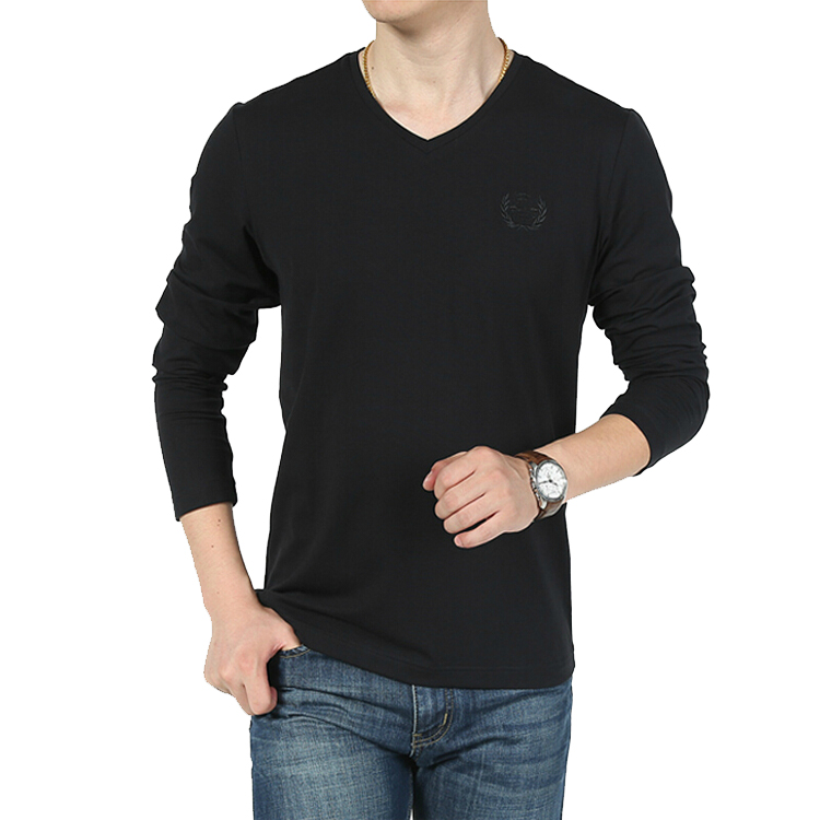 什么脸型适合v领t恤,长脸型的人适合v领上衣吗