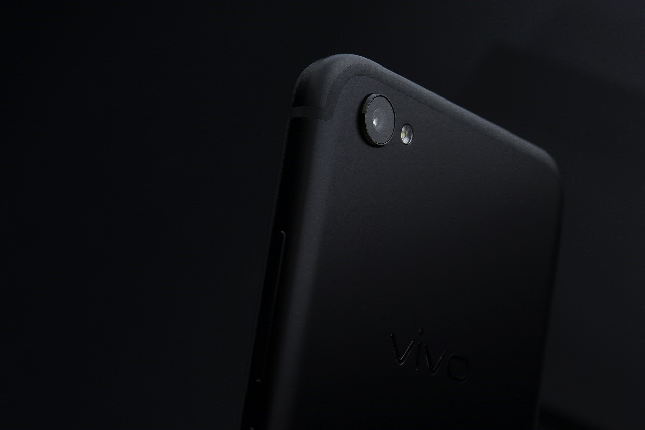 vivoX9系统又升级了，不仅上网更快，还防熊孩子