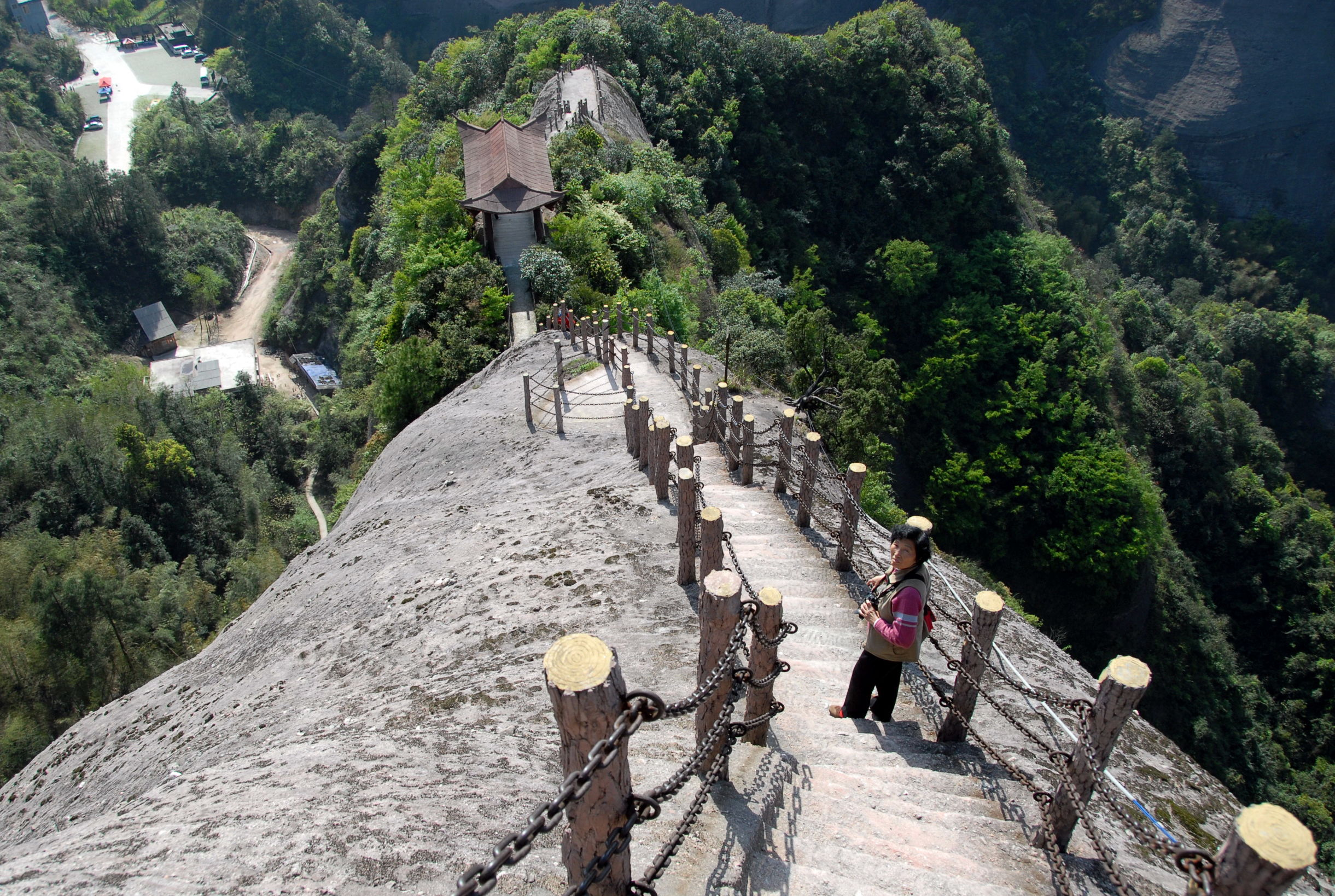 中国七大丹霞之一就在桂林八角寨,湘赣八角寨