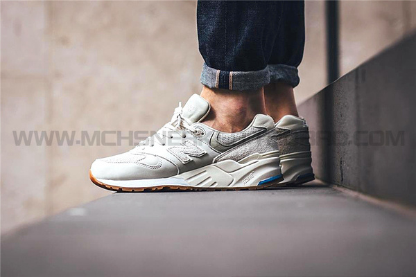 复古潮鞋,复古年轻人的潮鞋搭配图片