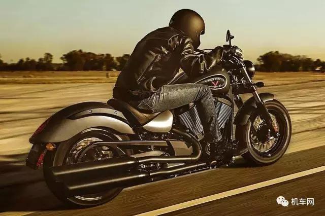 最新v型双缸哈雷摩托车,国内v型缸摩托车有哪些