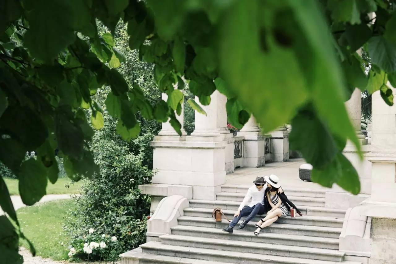 您的《旅行自拍秘籍》到货，请签收！