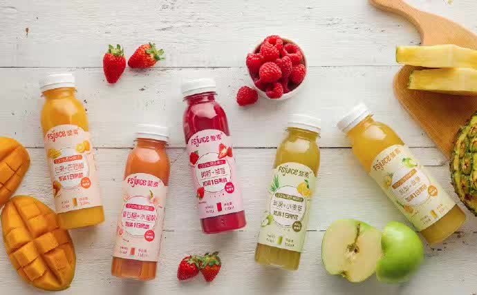 瓶瓶罐罐已经没法满足我了，快带我去喝果汁！要求：颜好味道棒！