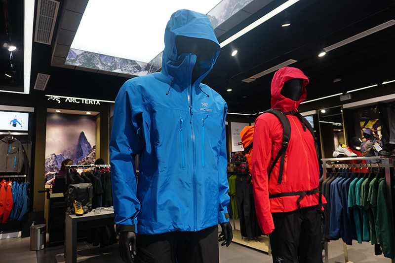 始祖鸟成都佛罗伦萨小镇店,把店开到每个城市