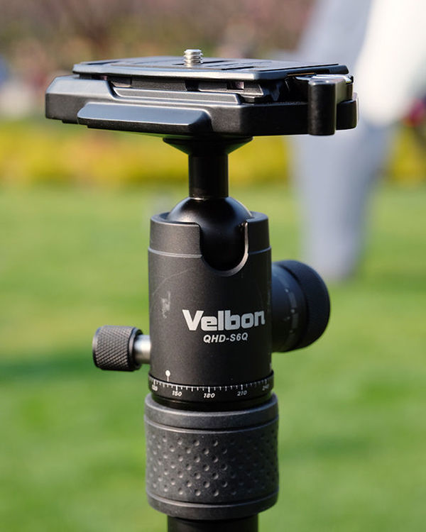 坚固更轻便*钟金**碳纤反折脚架UTC-63体验