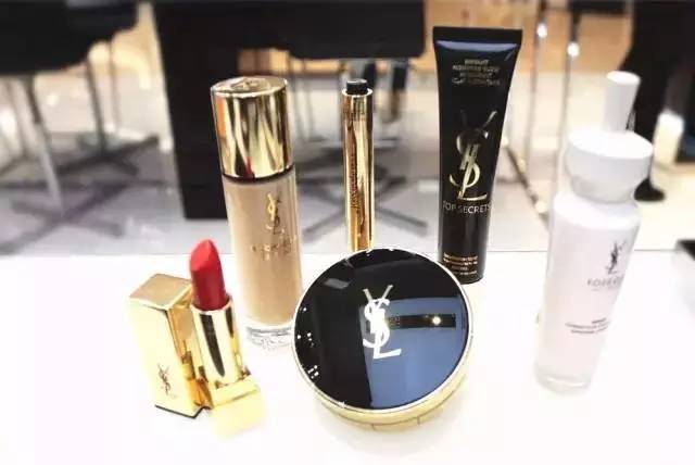 男朋友追你的时候都有哪些骚操作,男朋友追我时的聊天技巧