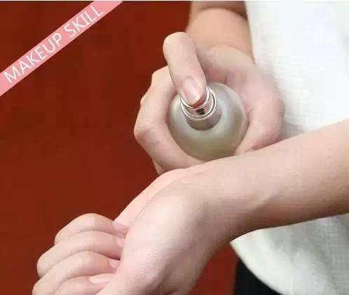香水到底应该怎么喷,香水不要乱喷会怎么样