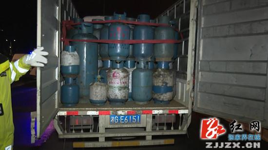 来了新闻早班车语音,来了新闻早班车今天文字版