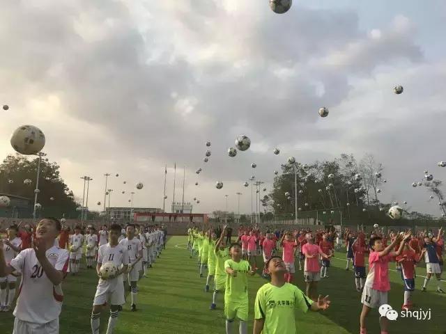 大学路足球队,大学路小学足球队集训