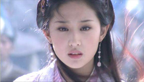 不穿的旧毛衣这样改比扔了强多了,旧毛衣穿出来不好看都可以干啥