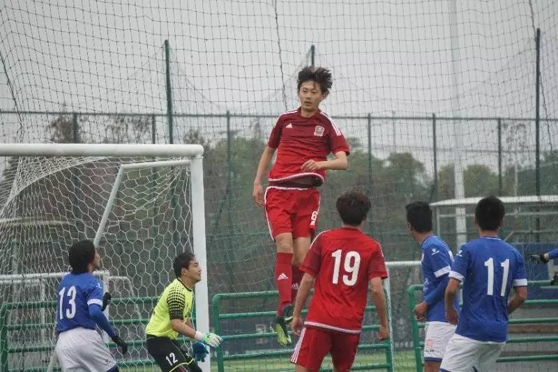 徐根宝快乐足球赢球才快乐,徐根宝范志毅根宝足球基地